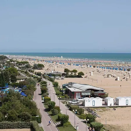 Diana - Appartamenti Bibione Exterior photo